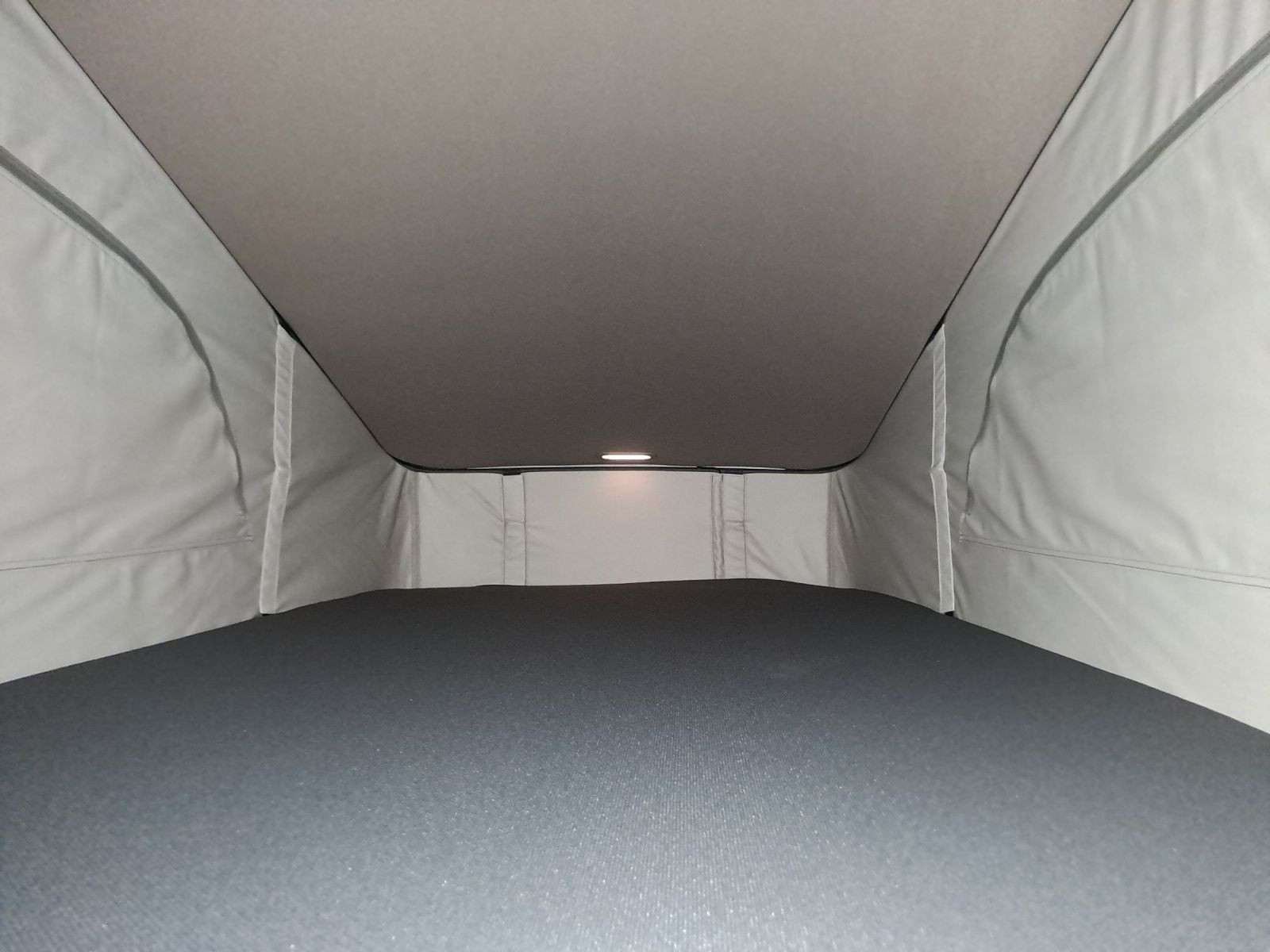 Volkswagen - California_14