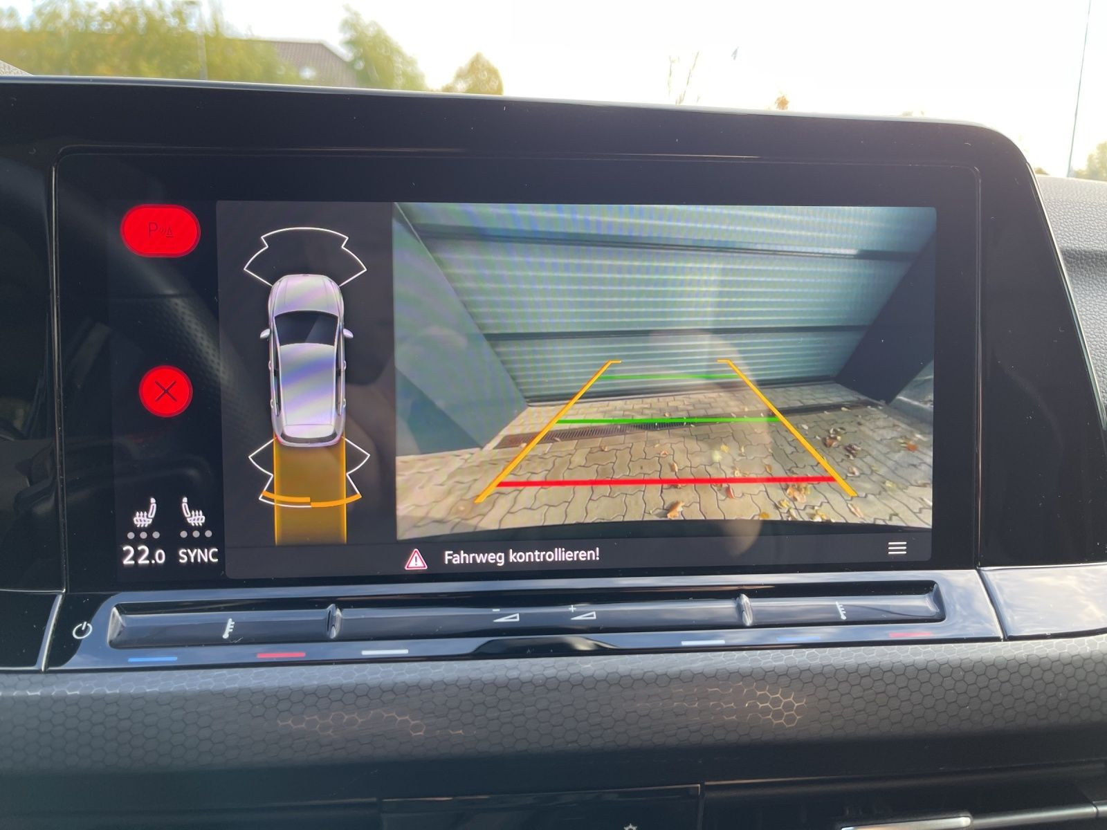 Volkswagen - Golf GTI_25