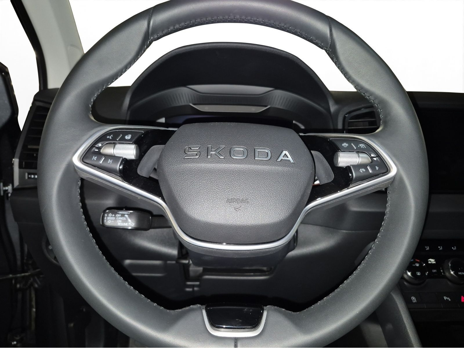 Škoda - Karoq_10