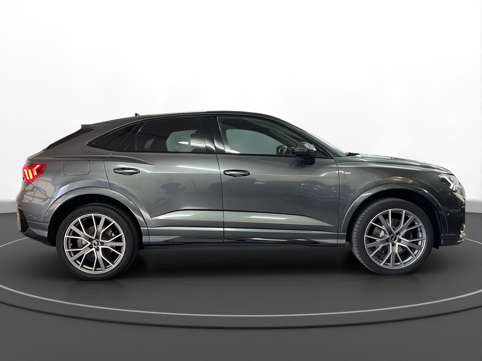 Audi - Q3 Sportback_7