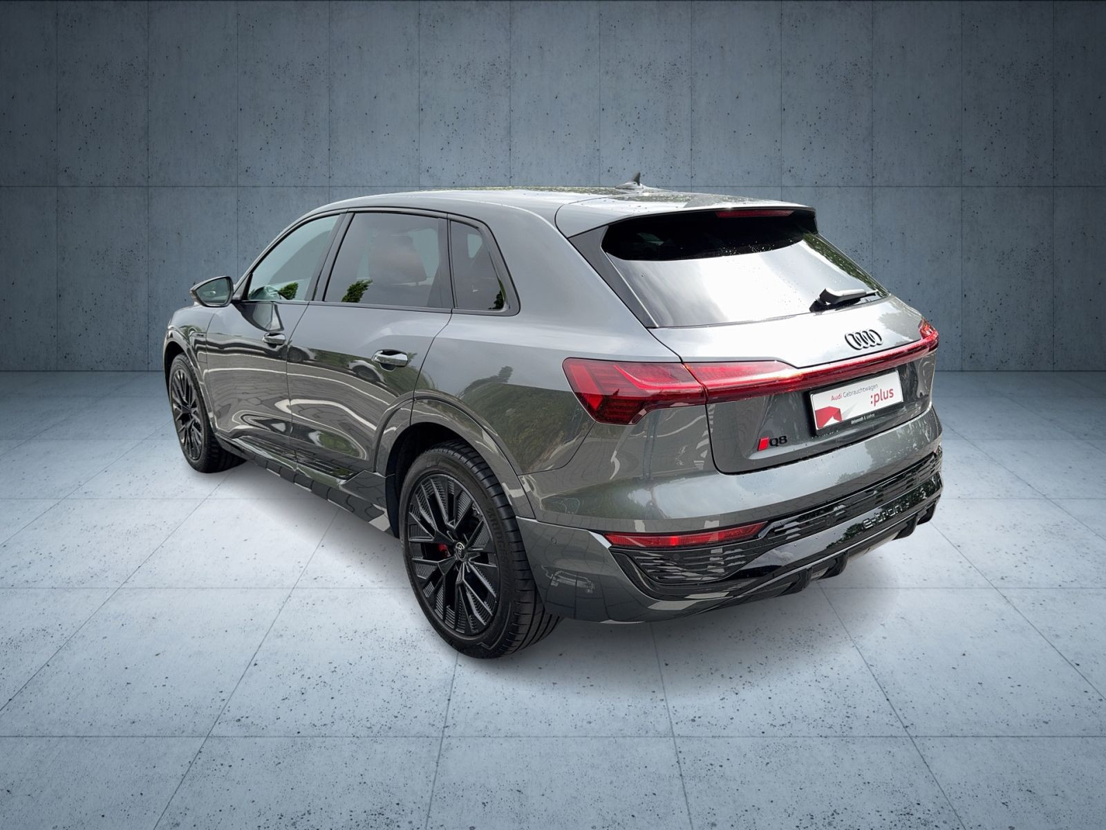 Audi - Q8 e-tron_5