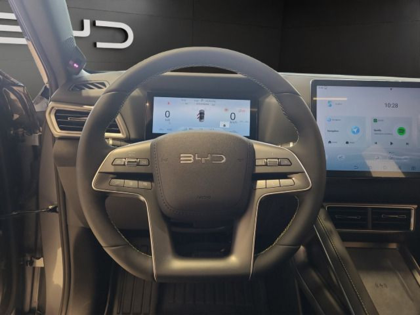 BYD - ATTO 2_10