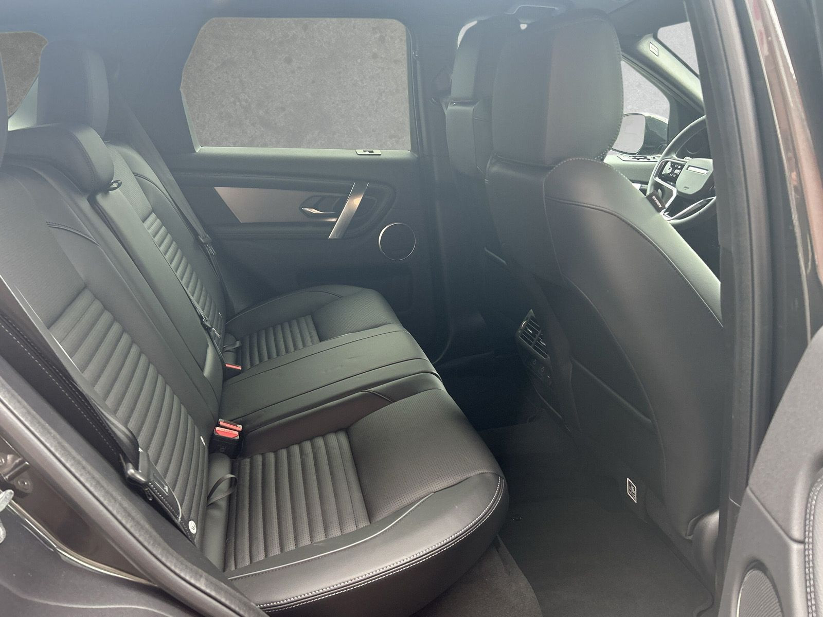 Land Rover - Discovery Sport_5
