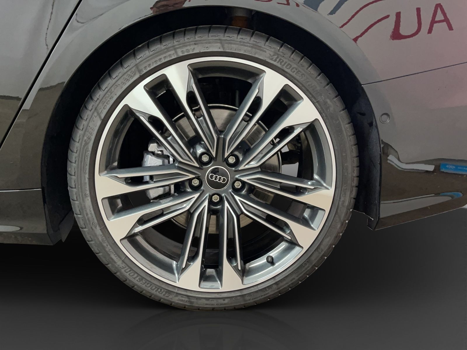 Audi - A6 Avant_10