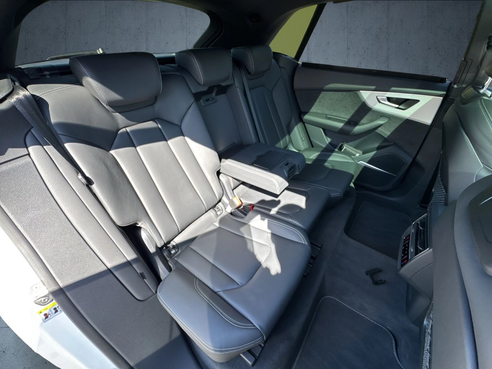 Audi - Q8_17 Audi - Q8_17