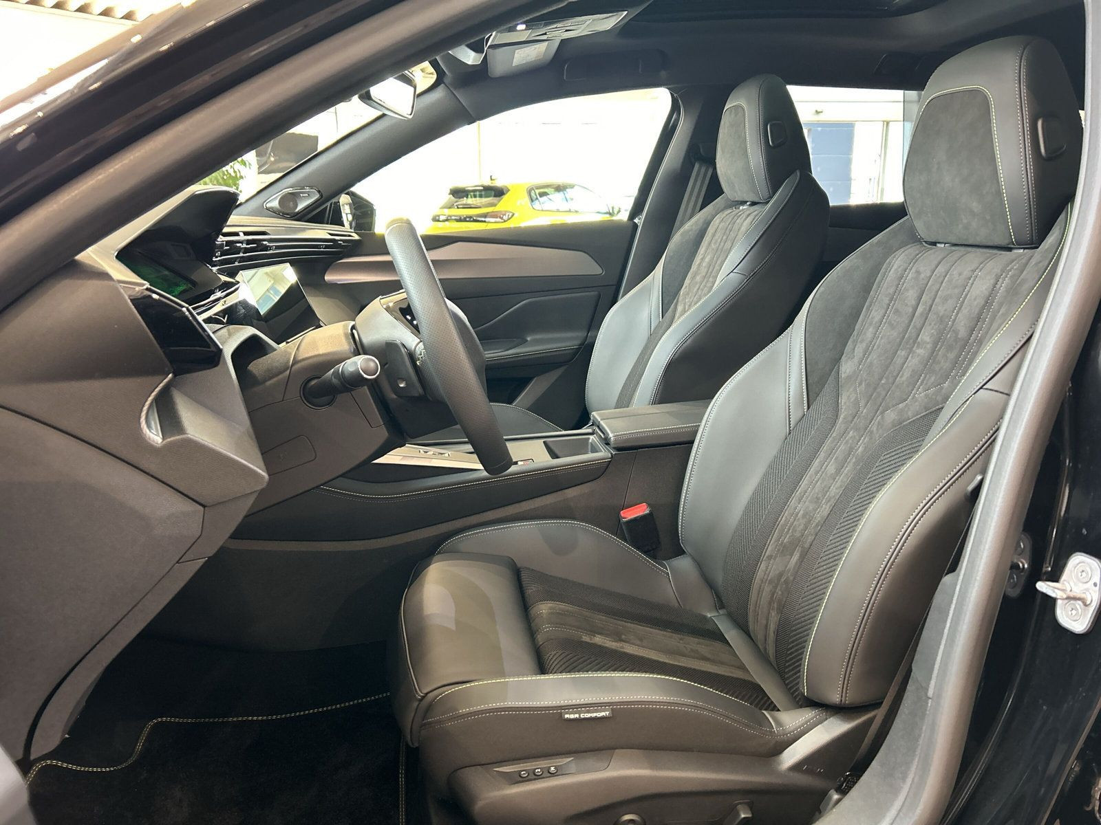 Peugeot - 308_5