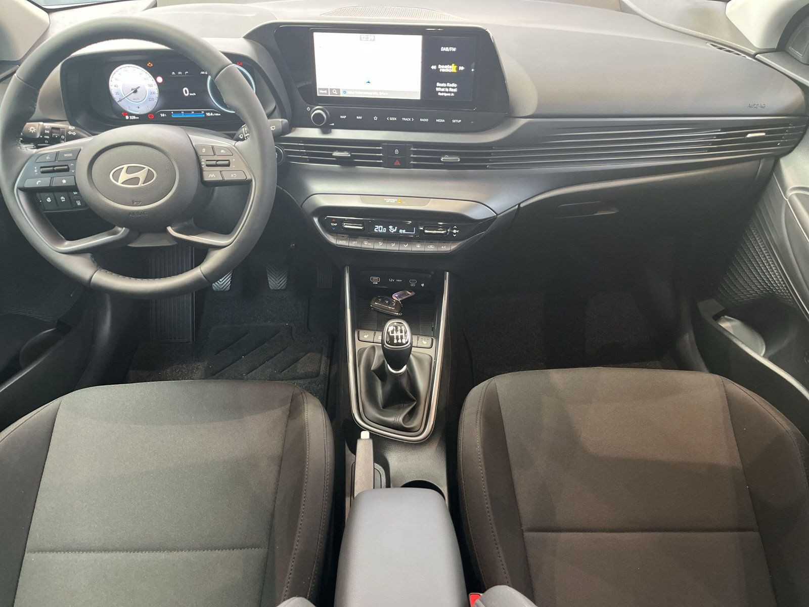 Hyundai - i20_8