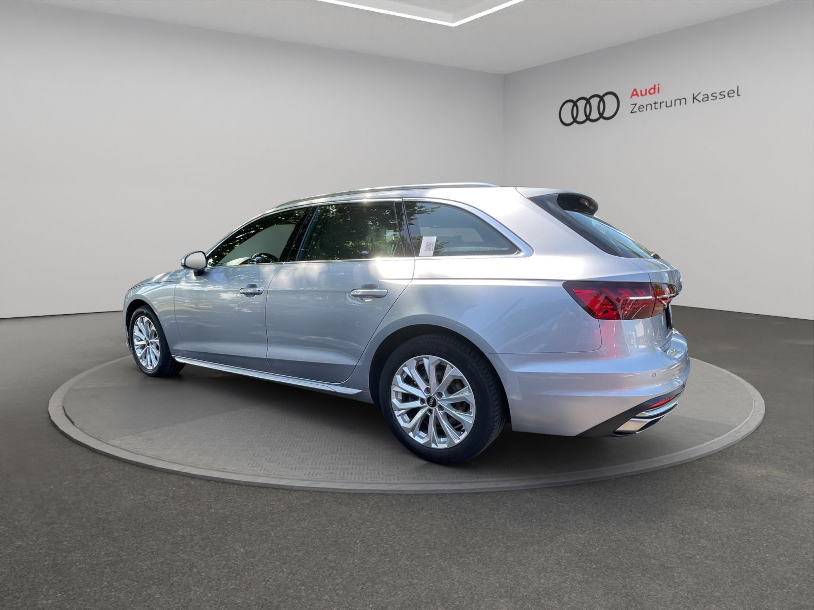 Audi - A4 Avant_3