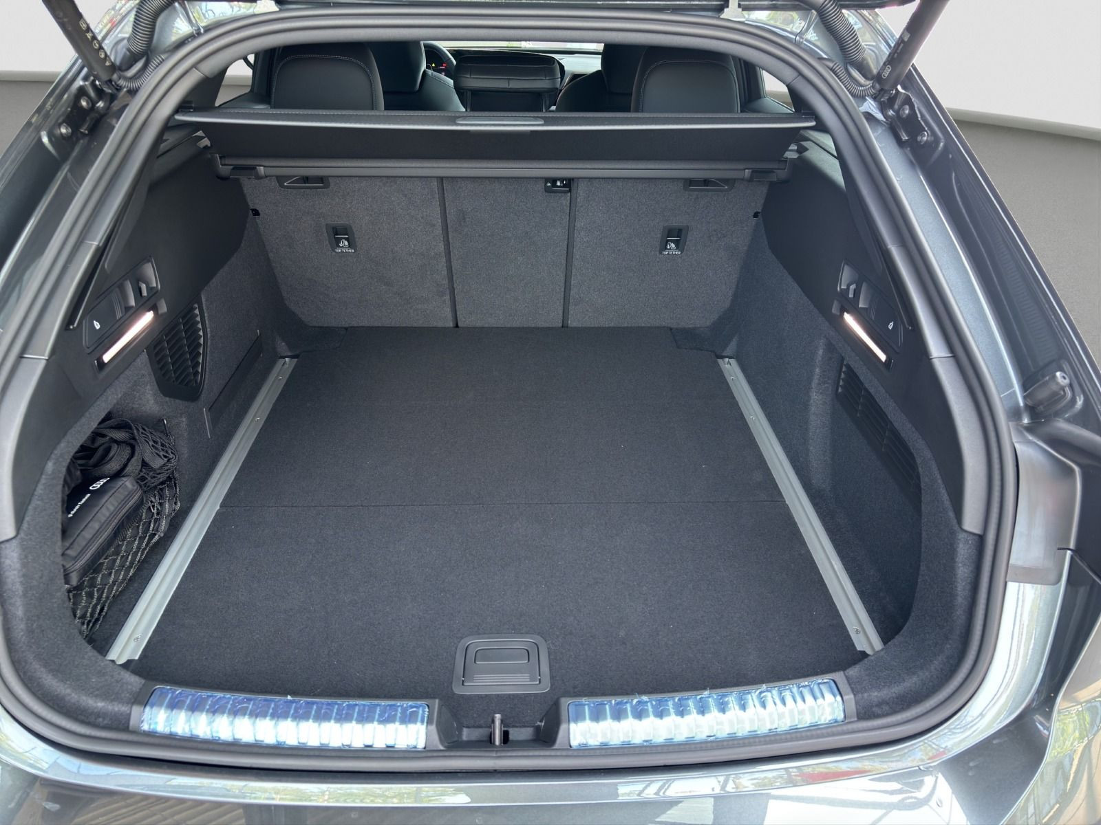 Audi - A6 Avant_22
