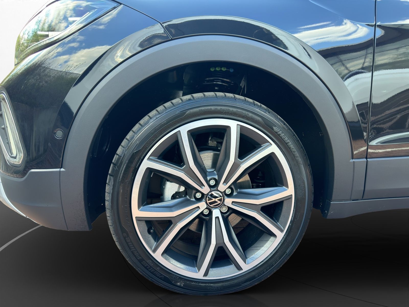 Volkswagen - T-Cross_4