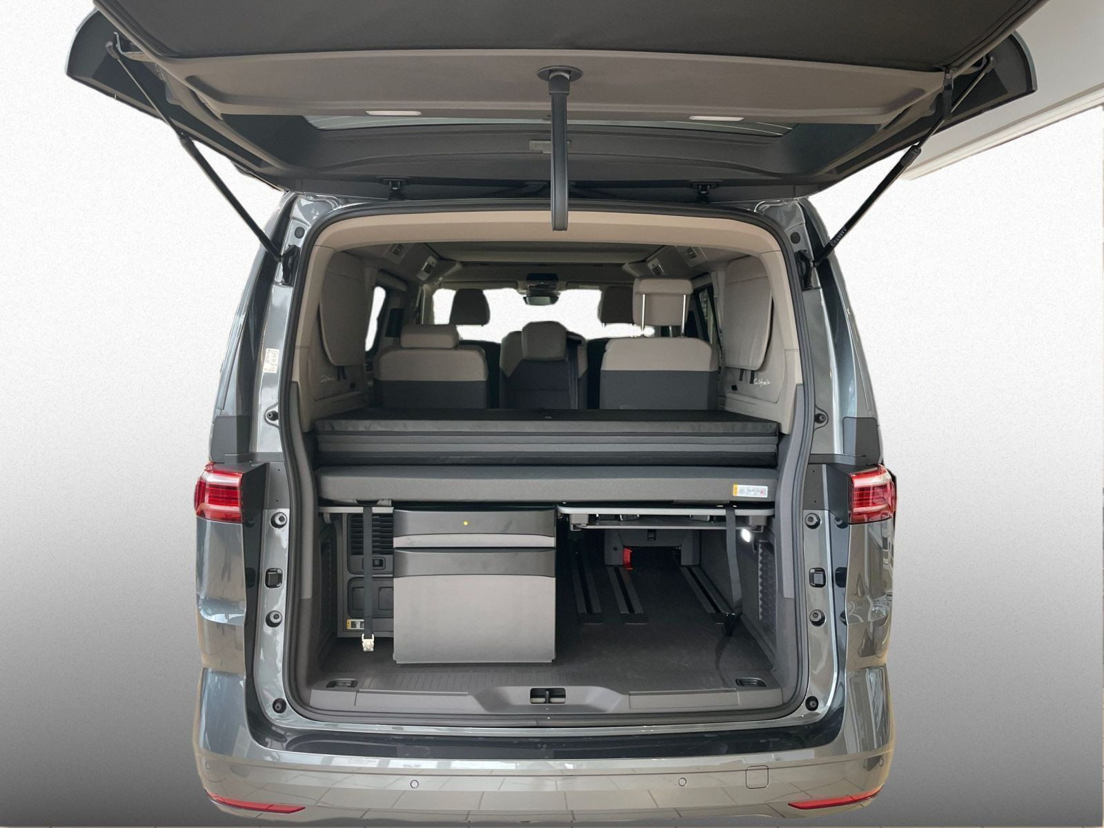 Volkswagen - California_6