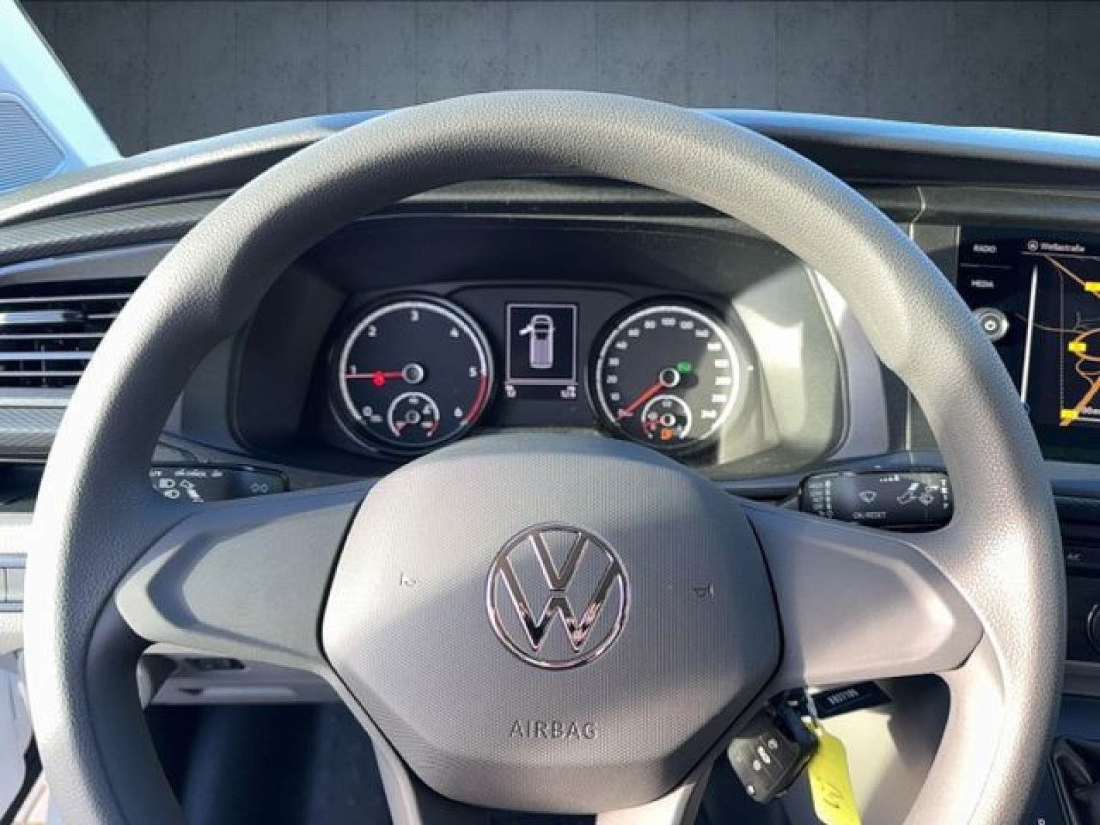 Volkswagen - T6.1 Transporter_9