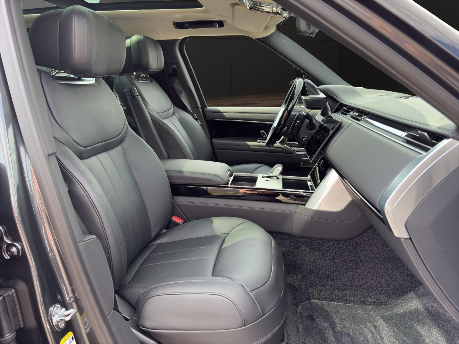 Land Rover - Range Rover_7