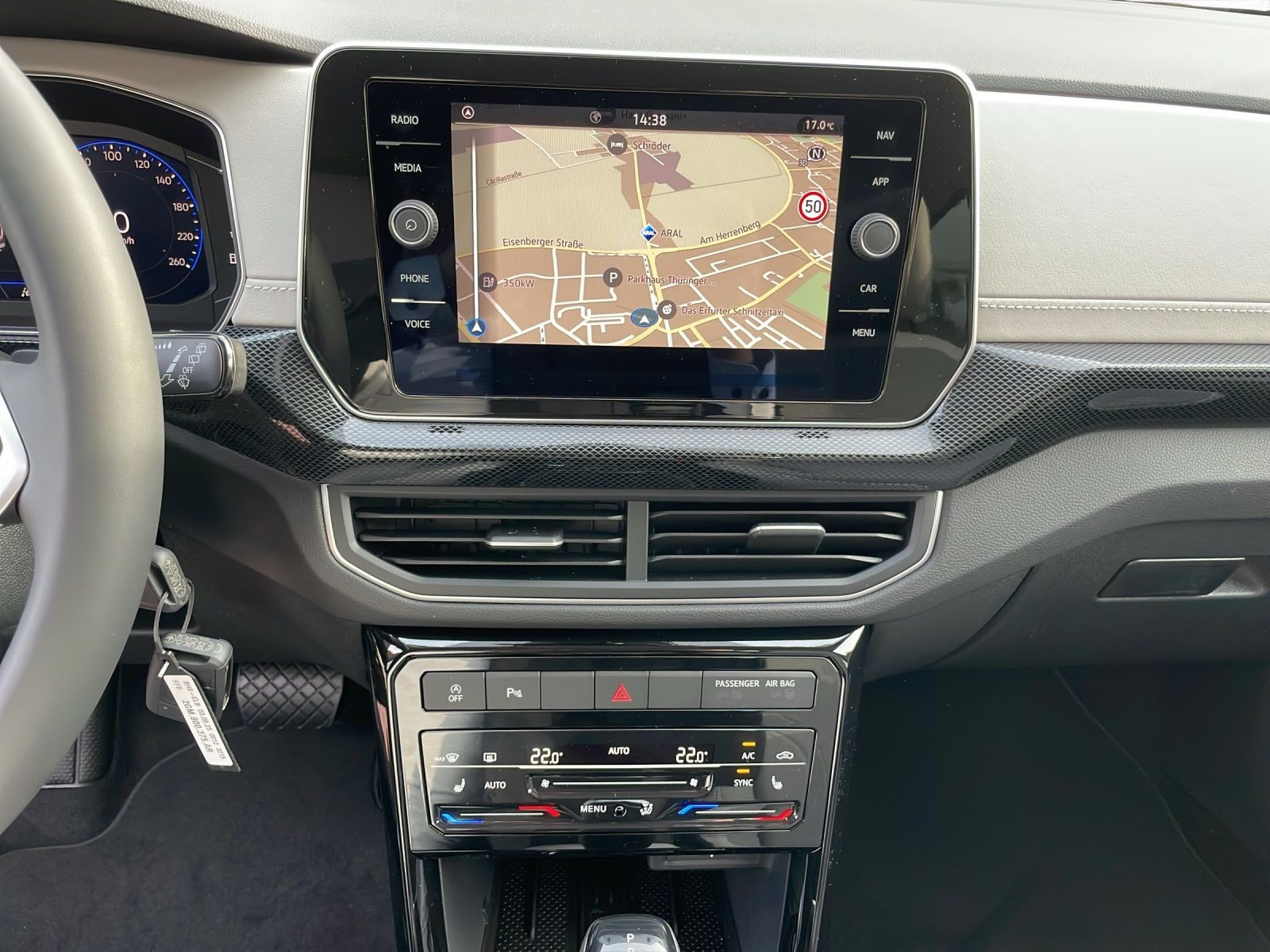 Volkswagen - T-Cross_10
