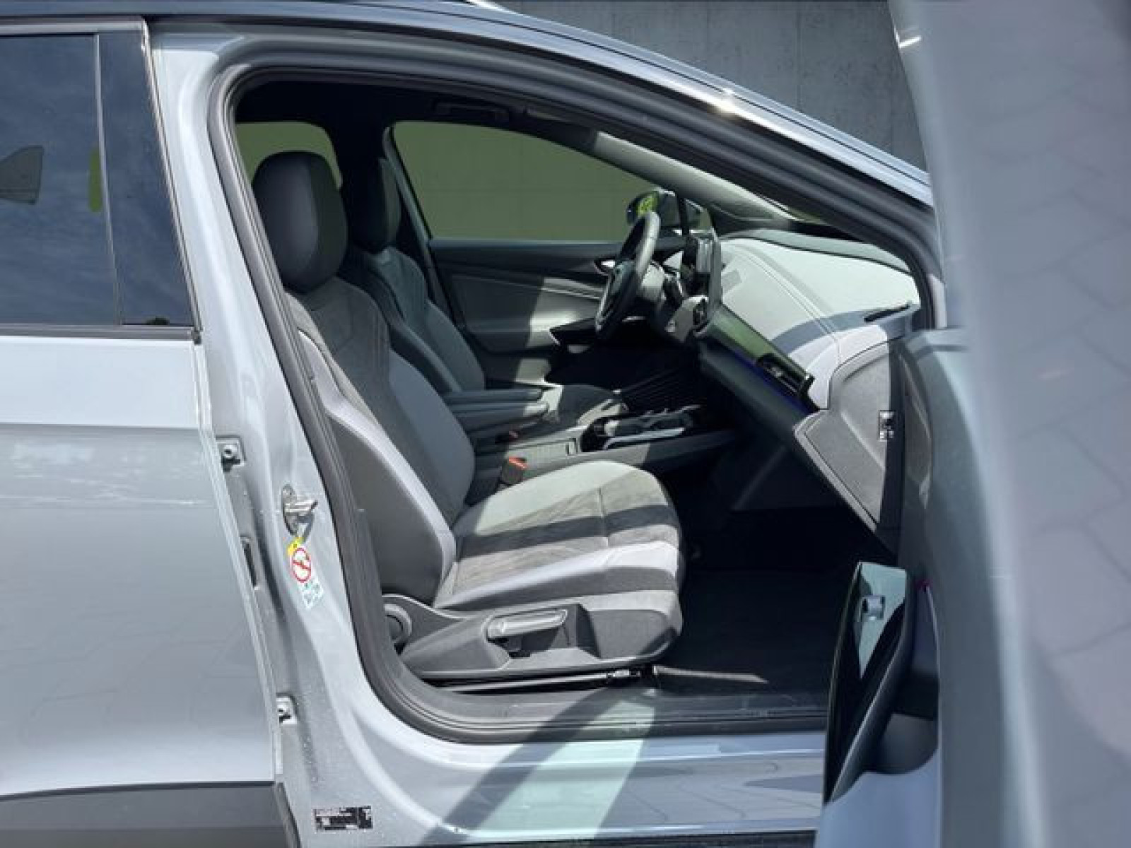 Volkswagen - ID.4_17